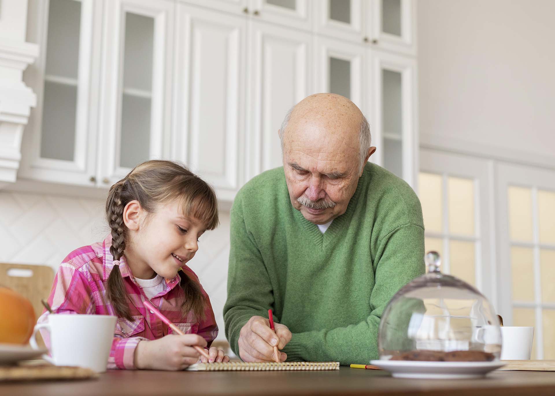 Lee más sobre el artículo ¡Los abuelos! La importancia de integrar a la familia en la educación de los niños